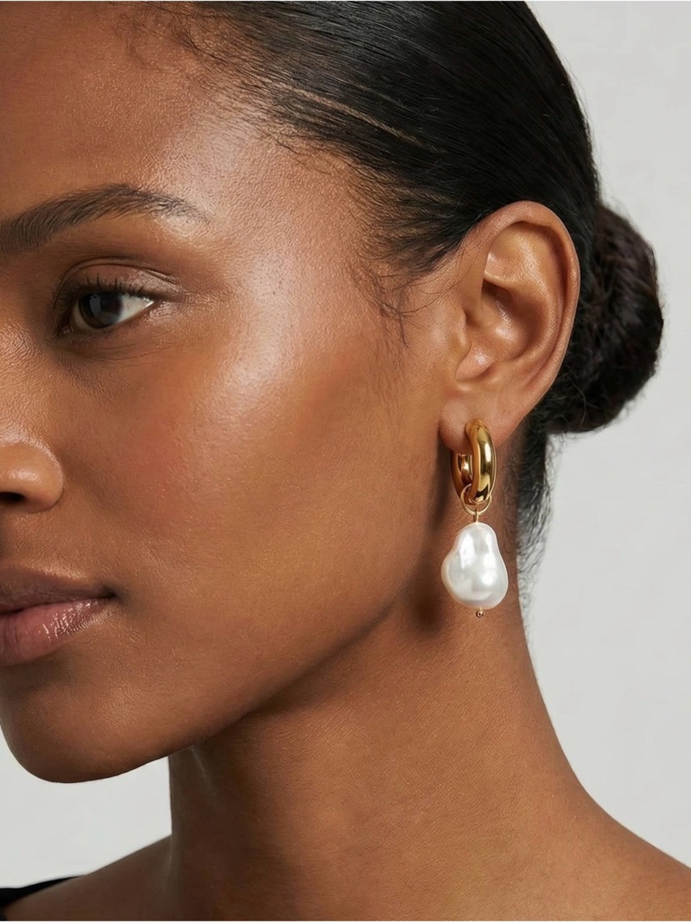 SMJ017 | Elegant Baroque Pearl Drop Earrings
